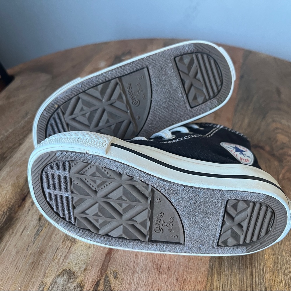 Converse Kids Sneakers (3 pair lot) - Picture 7 of 12